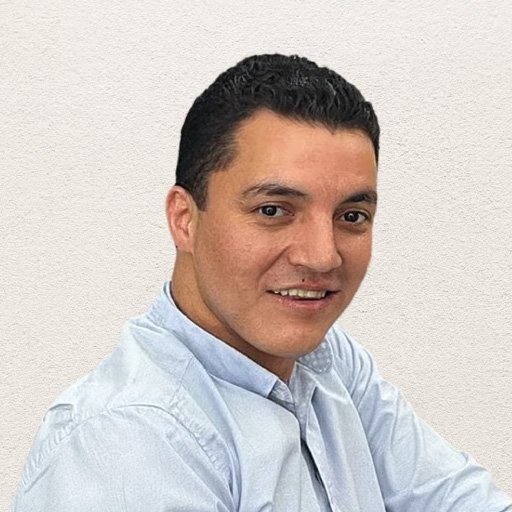 Dr. Eduardo Solis 